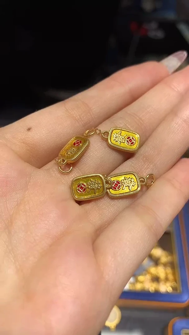 【闪购商品】18K金吊坠(不含链)发发发多样性发一