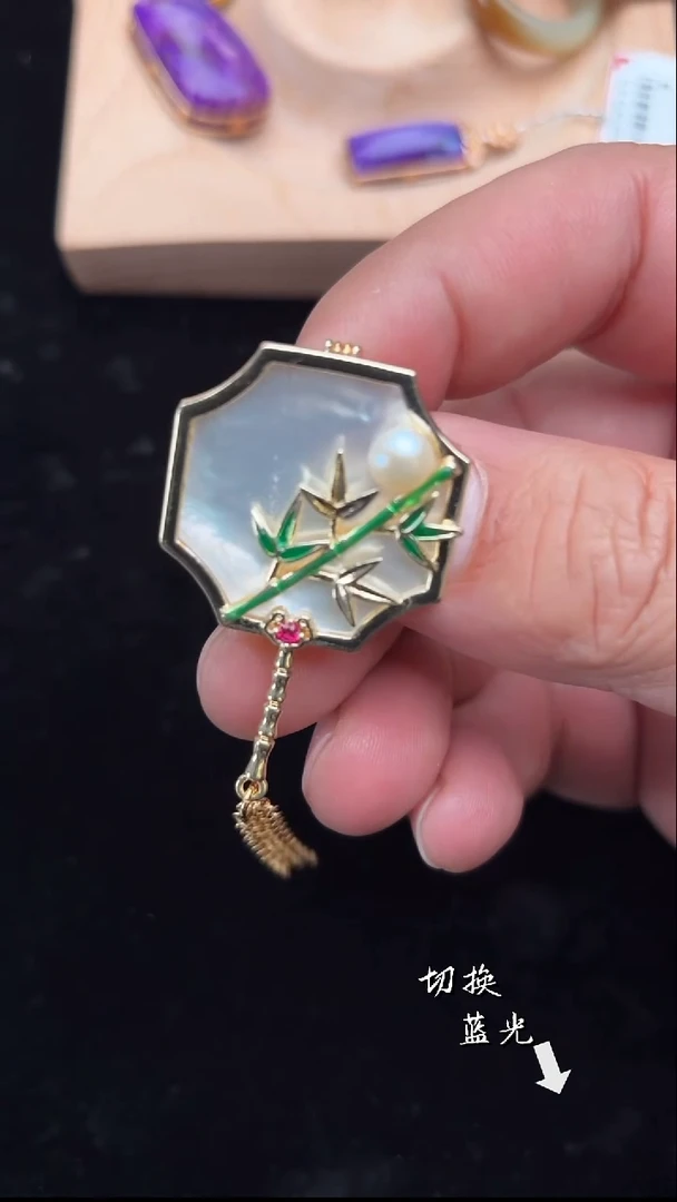 未镶嵌胸饰淡水珍珠多样性发一