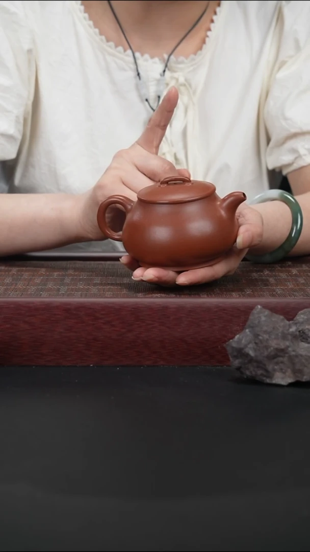 茶壶紫砂红降坡 无相  孤品