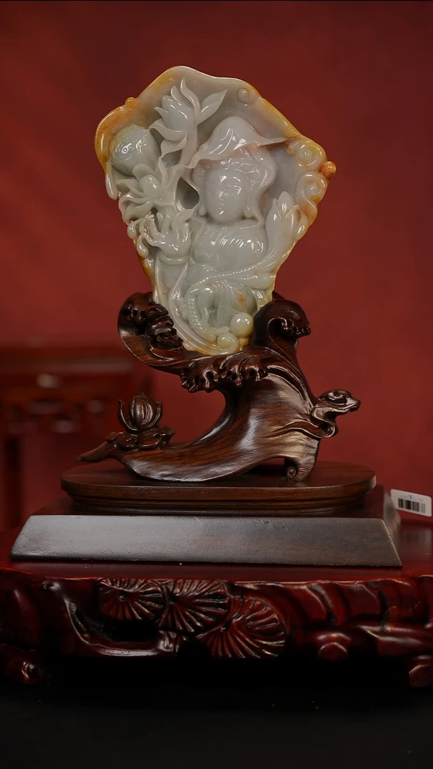 未镶嵌摆件翡翠持莲观音