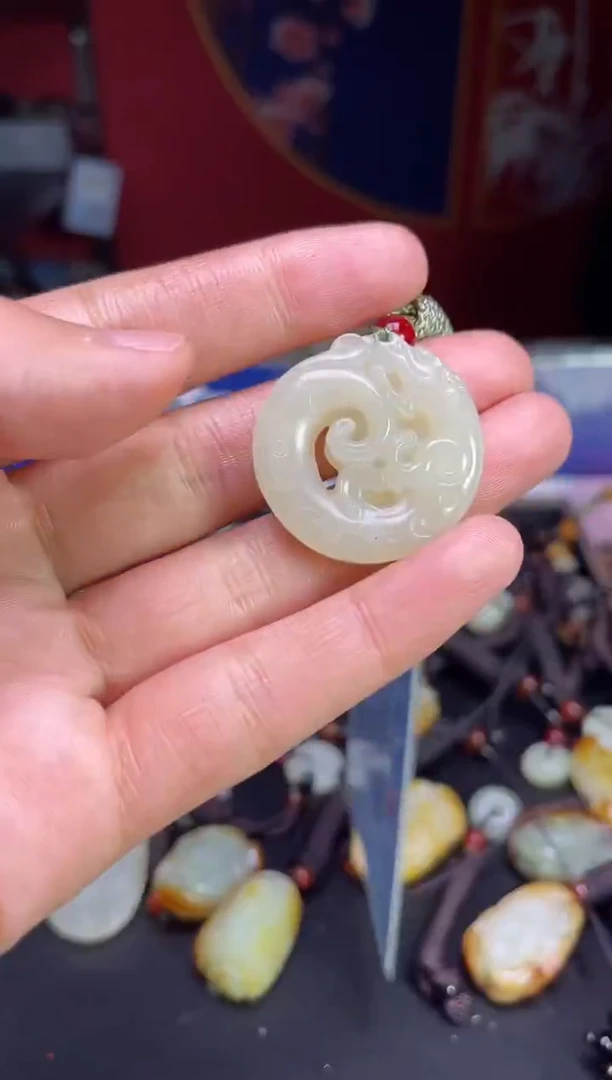 颈饰未镶嵌和田玉123