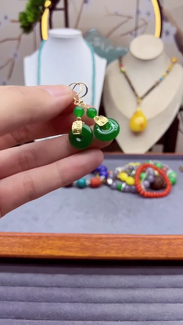 【闪购商品】翡翠耳饰14K金镶嵌E271`````