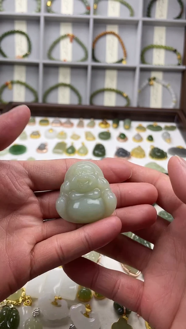 吊坠(不含链)未镶嵌和田玉吊坠(不含链) 未镶嵌 和田玉