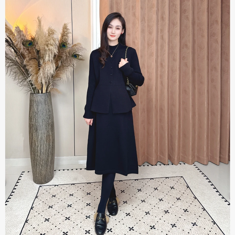 Ann&tens[环岛日记]秋冬轻奢高智风孕妇裙套装半高领连衣裙+马甲