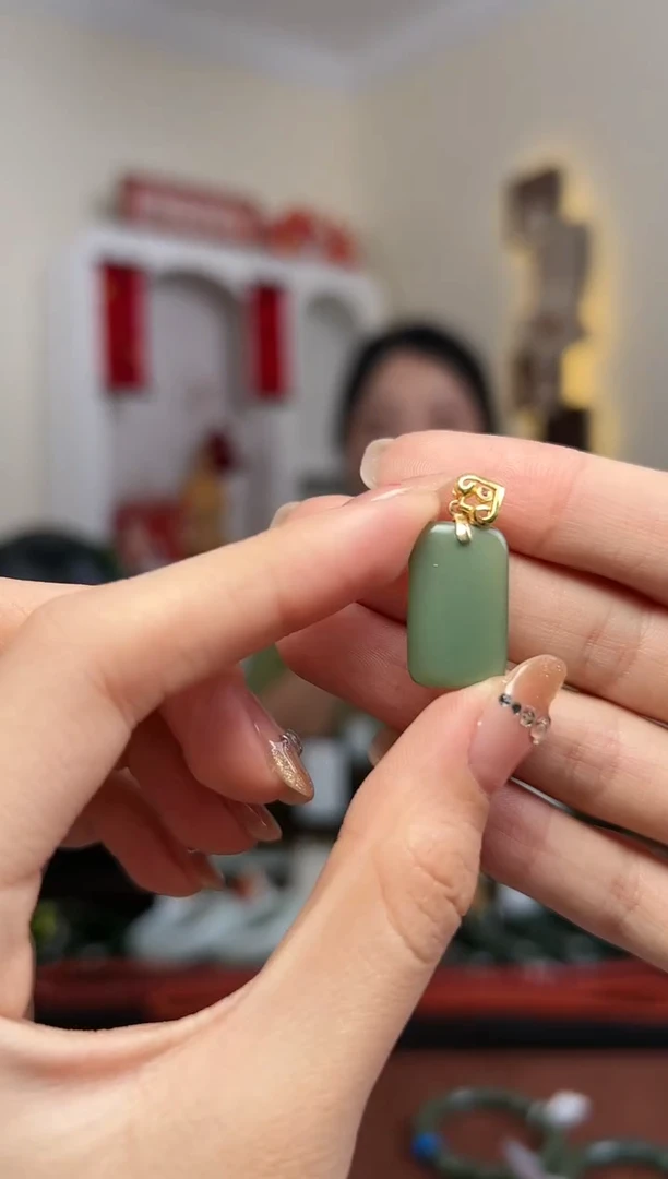 【闪购商品】和田玉颈饰18K金镶嵌D9- 19*12*3