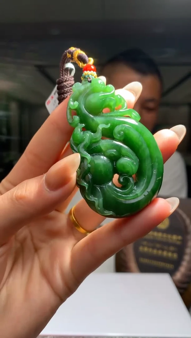 【闪购商品】定制和田玉Boss阳天然和田玉（拍一发一）