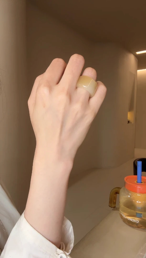 未镶嵌戒指和田玉15码百香果