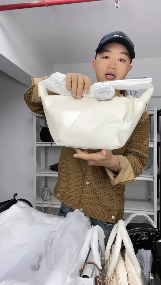 牛皮【尤尤轻奢女包】时尚百搭轻奢款式女包601