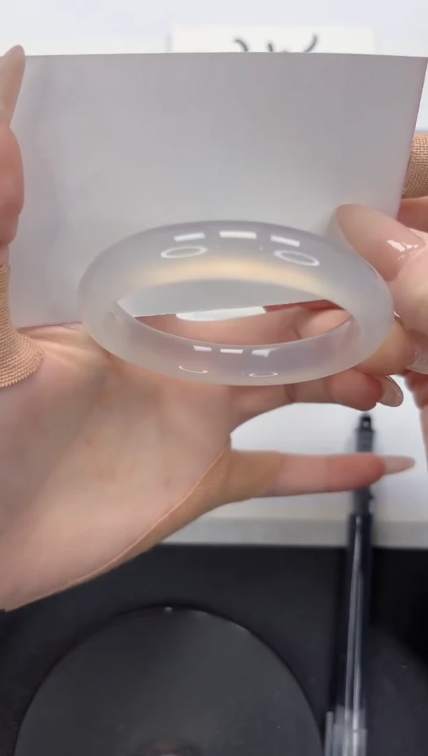 【闪购商品】石英质玉手镯未镶嵌A40-54.5