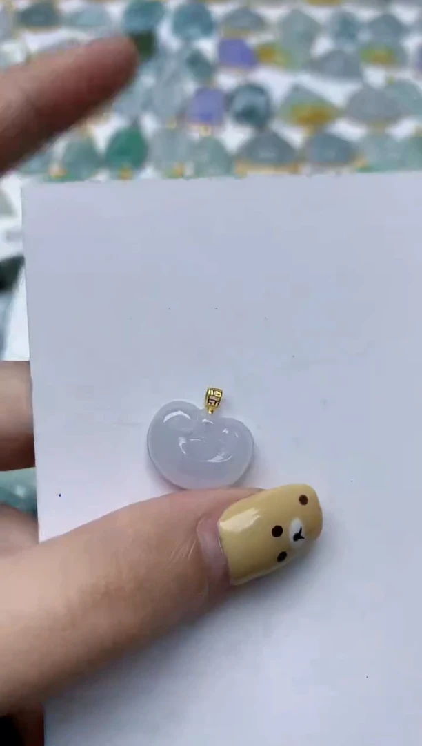 翡翠18K金镶嵌颈饰天然翡翠A货