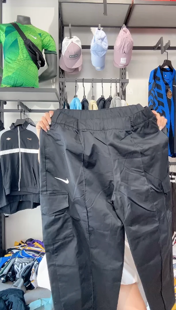 1603  编码 瑕疵款直播间过款为准 尺码