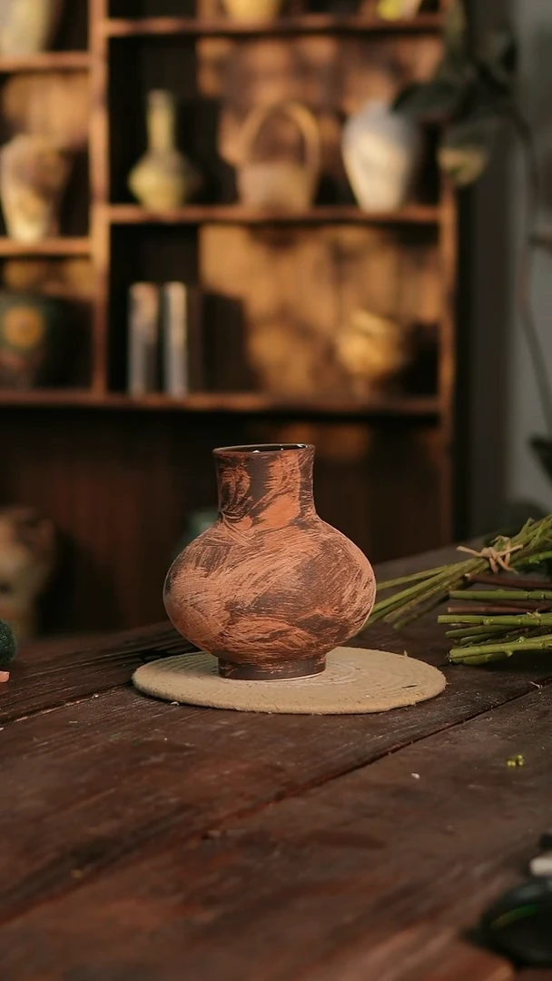 摆件17-372 陶瓷花器高18口径8