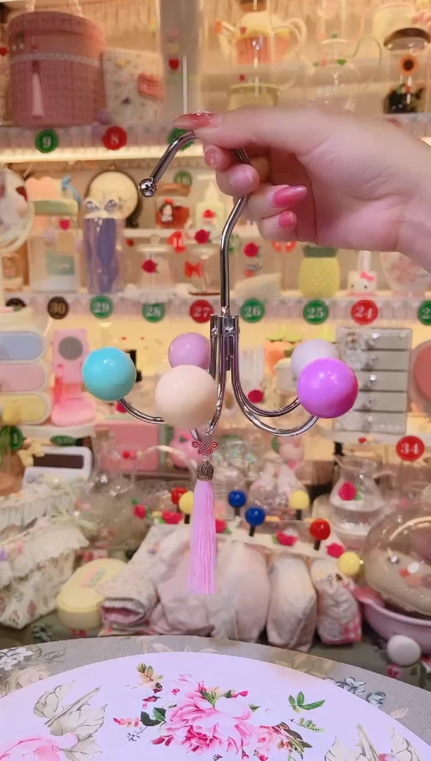 旋转挂衣钩——手工制作品质好！