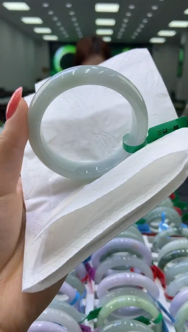 未镶嵌手镯翡翠0055836