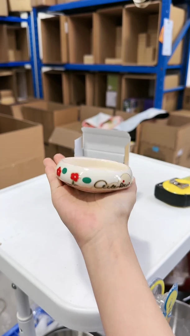 【闪购商品】瓷片糖尾玄猫粉色味碟