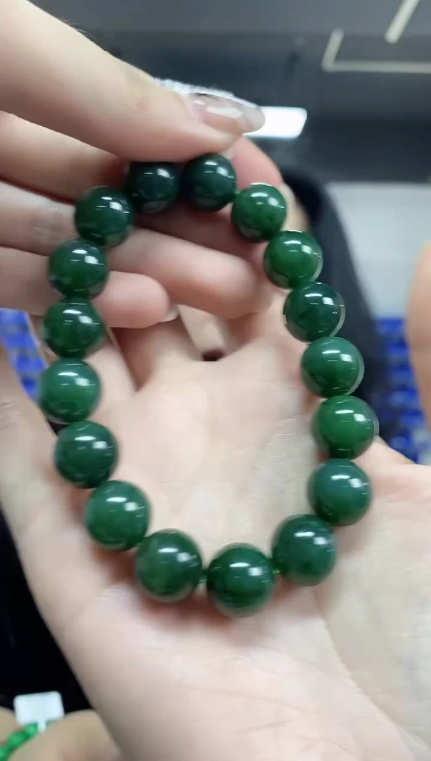 【闪购商品】和田玉手串未镶嵌多样性发其一颜色微差