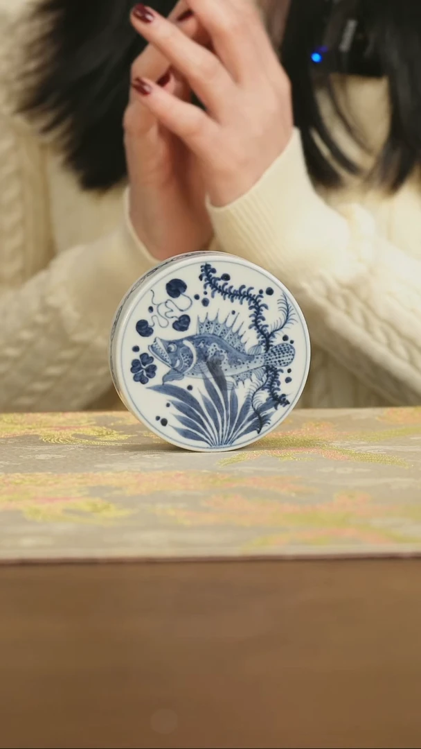【闪购商品】景德镇手工青花鱼藻盖置