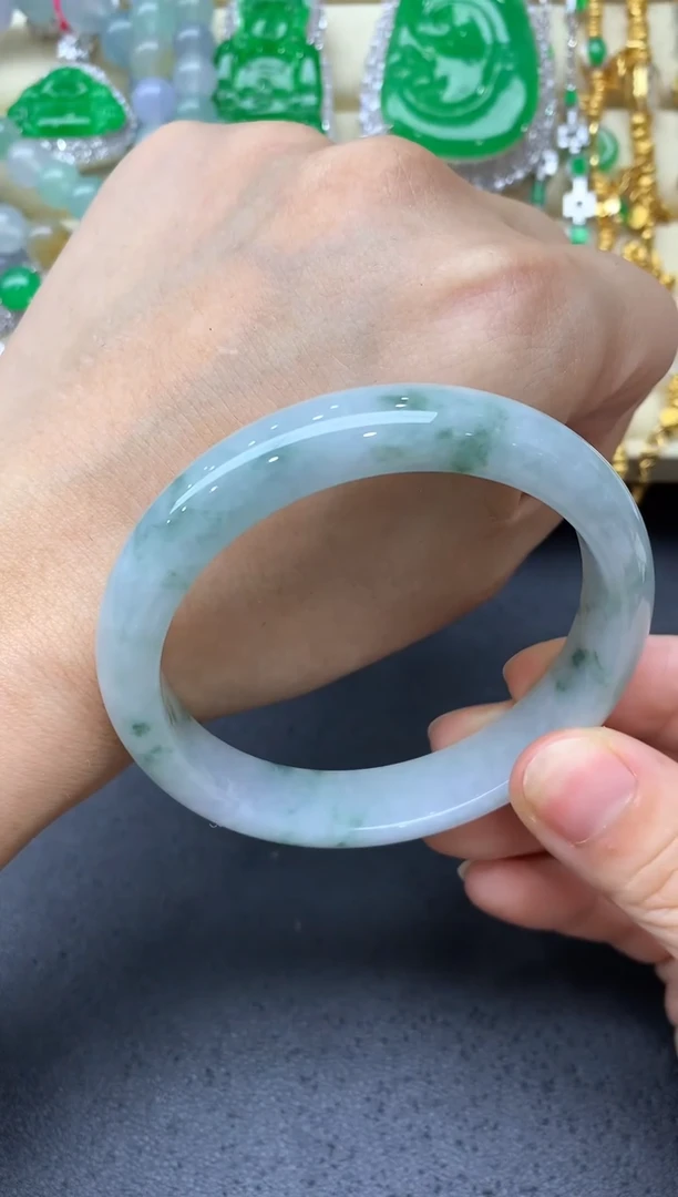 翡翠手镯未镶嵌506-中国好珍宝