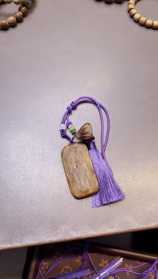 沉香吊坠d****e奇楠平安车挂多样性发货1件