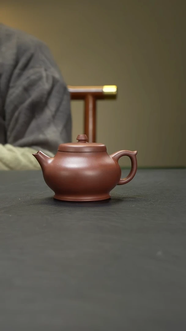 茶壶紫砂全手工紫泥逌礼壶