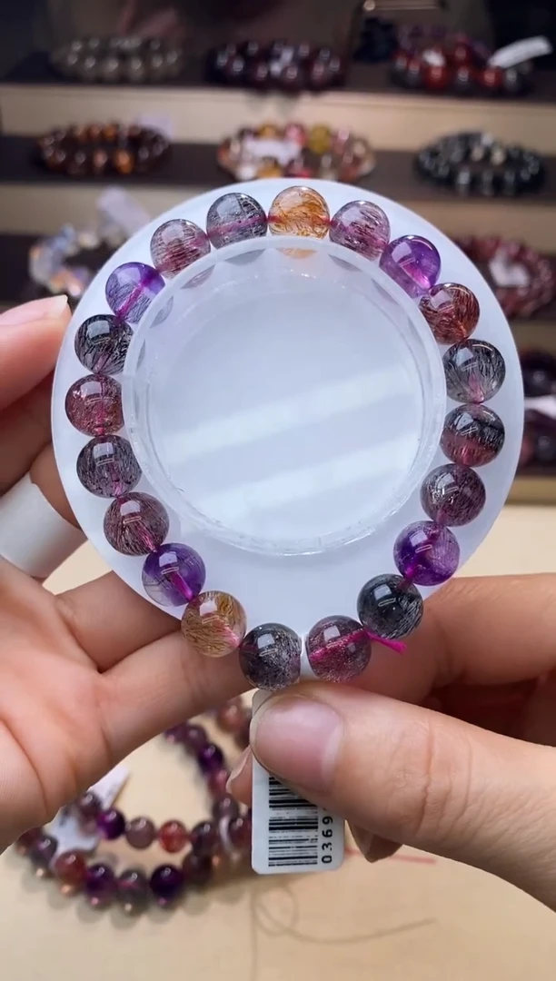 【闪购商品】水晶手链未镶嵌黑加仑超七单圈10m+