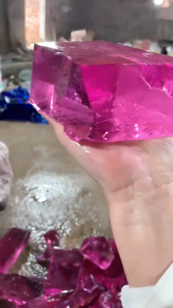 新疆五彩石原石摆件