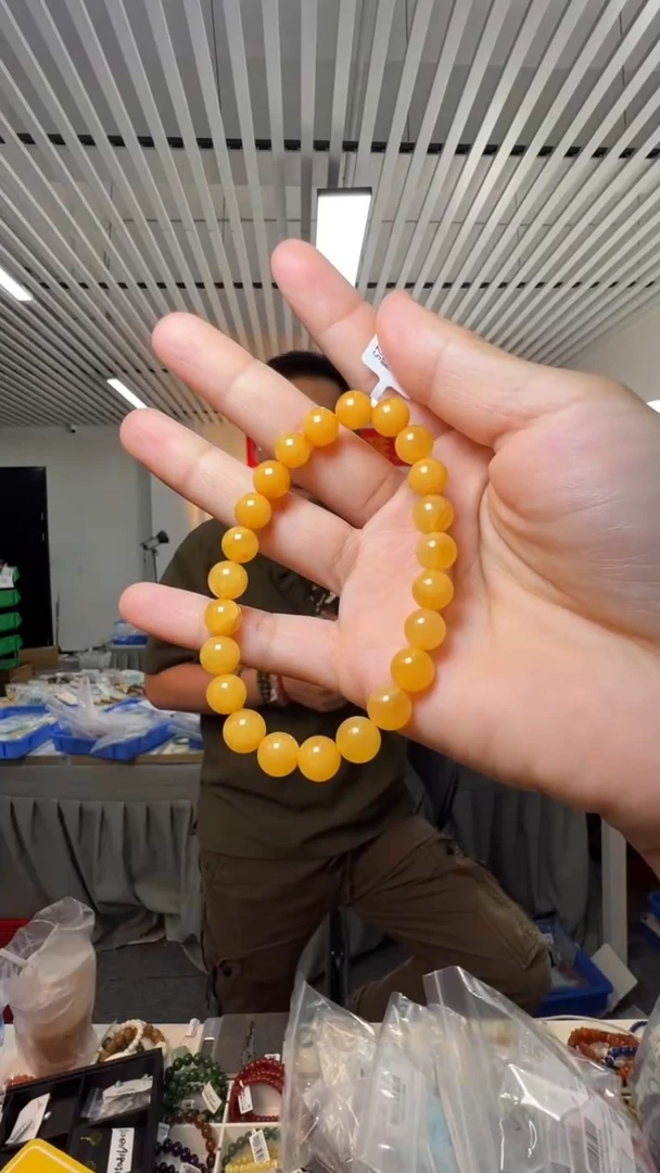 手串琥珀未镶嵌约8mm俄料鸡油黄金绞蜜蜡圆珠单圈手串