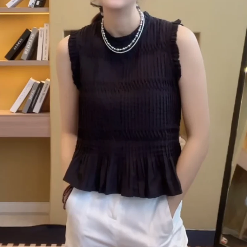 2025新款夏季设计感小众圆领皱褶无袖显瘦背心小衫LK2504032