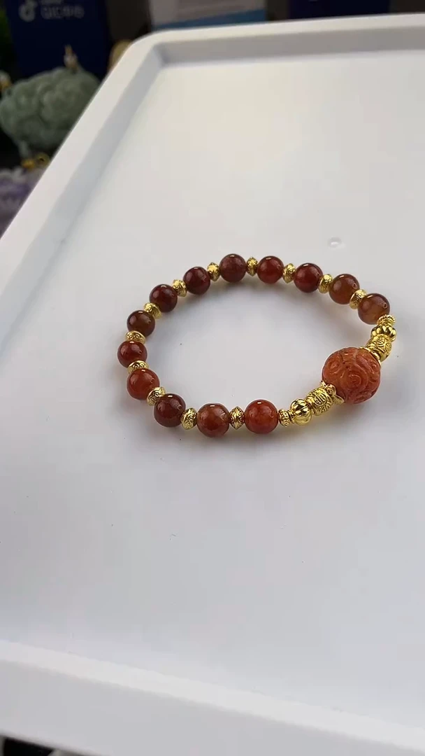 翡翠未镶嵌颈饰定制翡翠