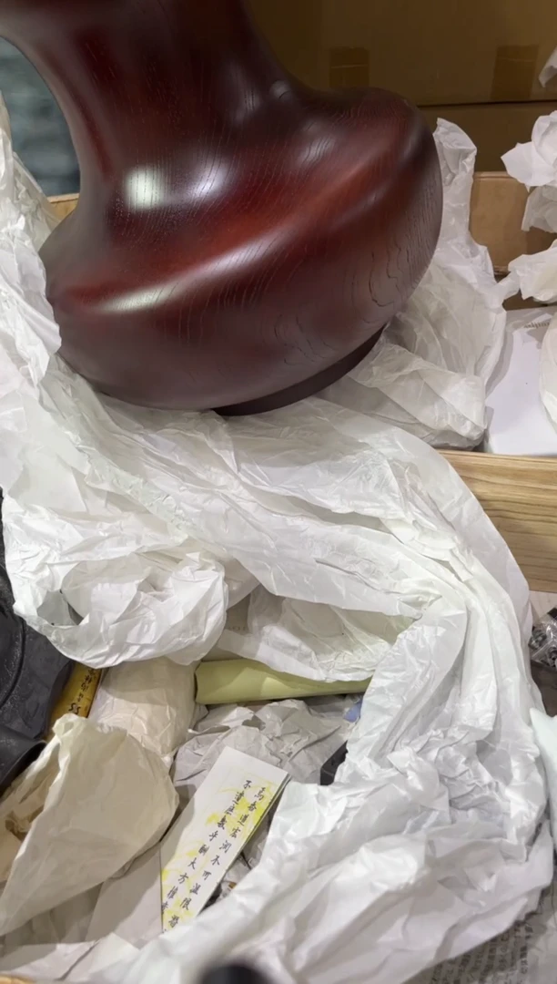 瓷云****蓉523 云想衣裳花想蓉