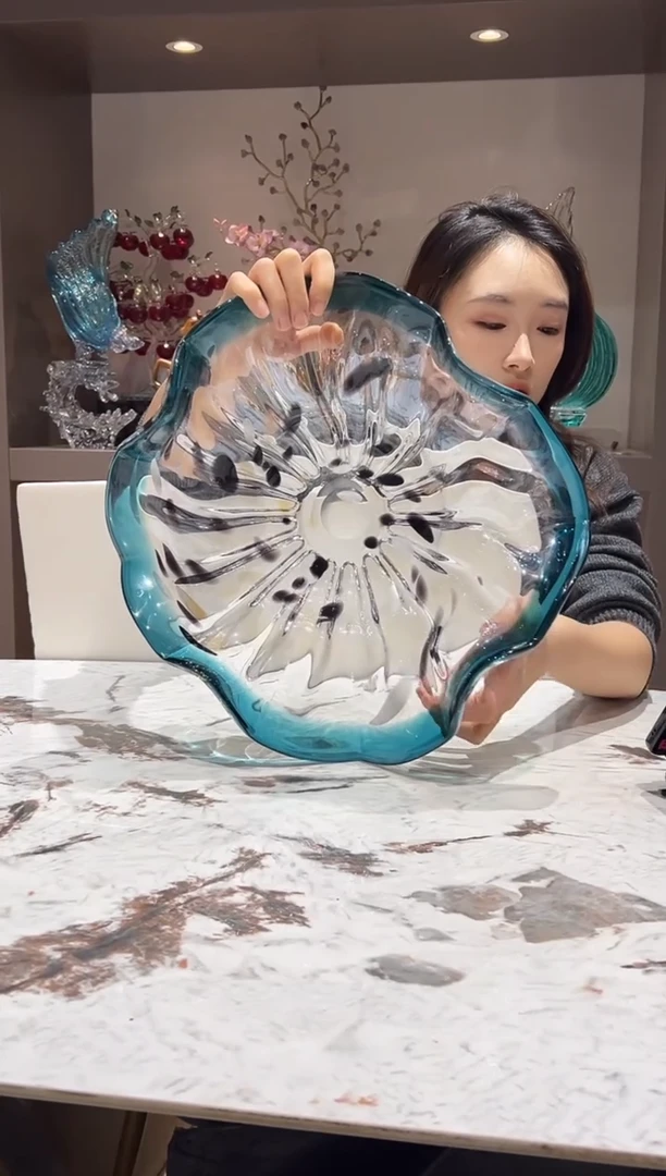蓝色荷叶果盘 现货