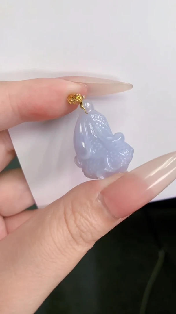 颈饰18K金镶嵌翡翠天然A货翡翠挂件