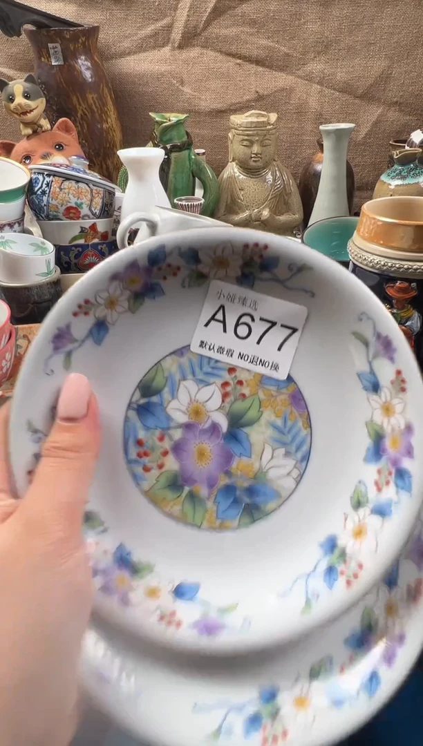 白*糖回流瓷器，默认微瑕，介意慎拍A677