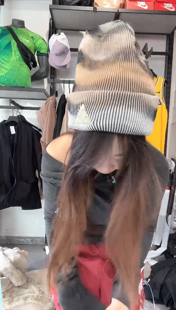 1466  编码 瑕疵款直播间过款为准 尺码
