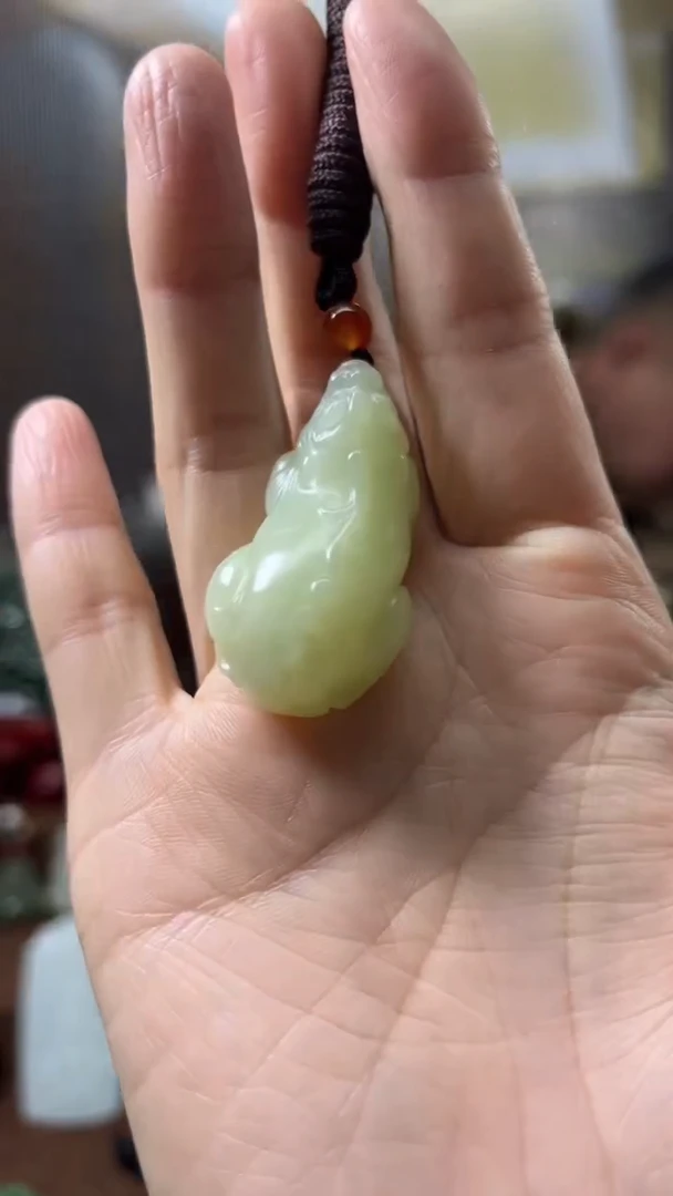 颈饰未镶嵌和田玉·