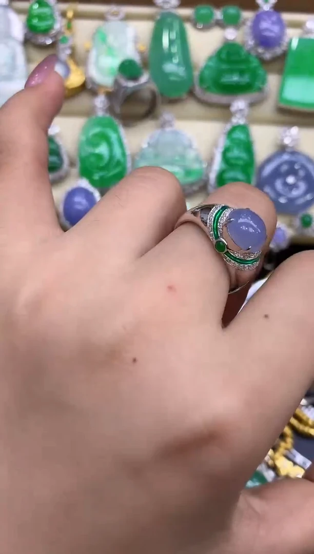 18K金镶嵌戒指翡翠251-中国好珍宝