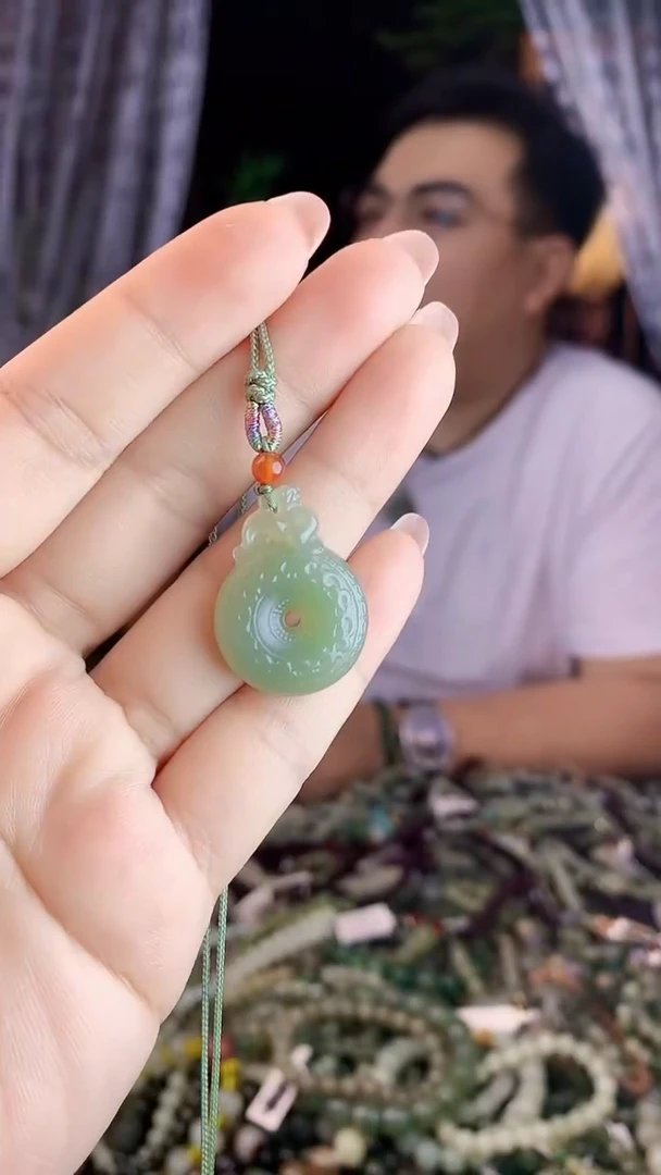 和田玉未镶嵌挂件多样性发货拍一发一