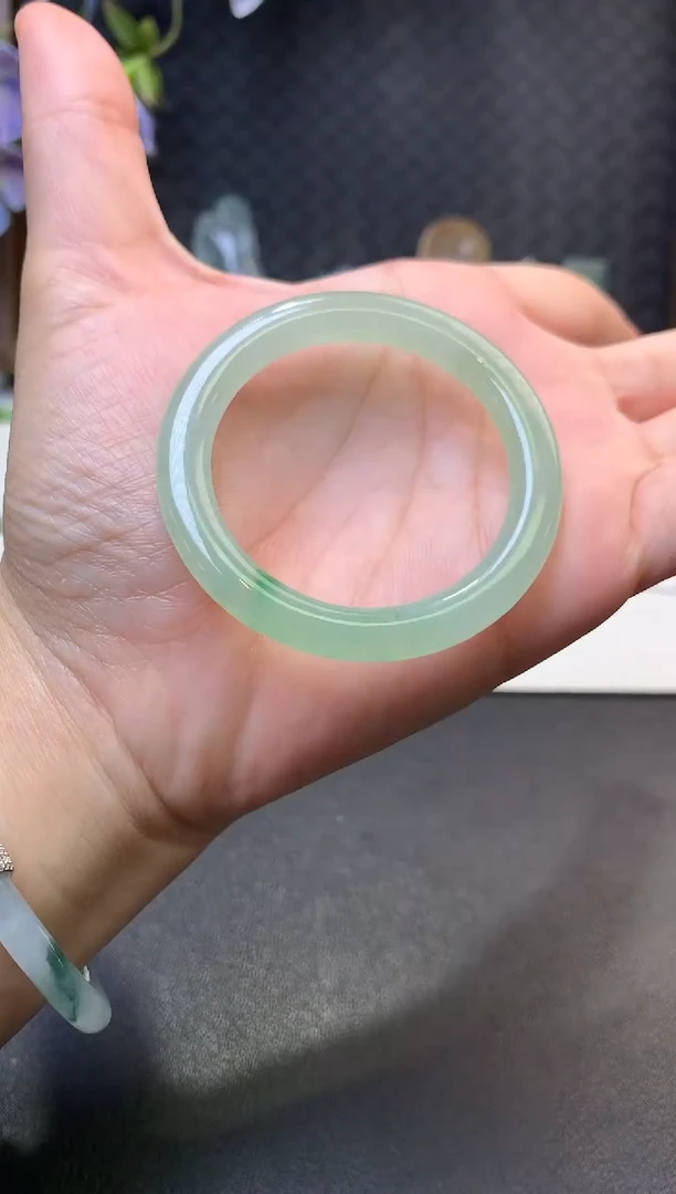 未镶嵌定制翡翠毛货