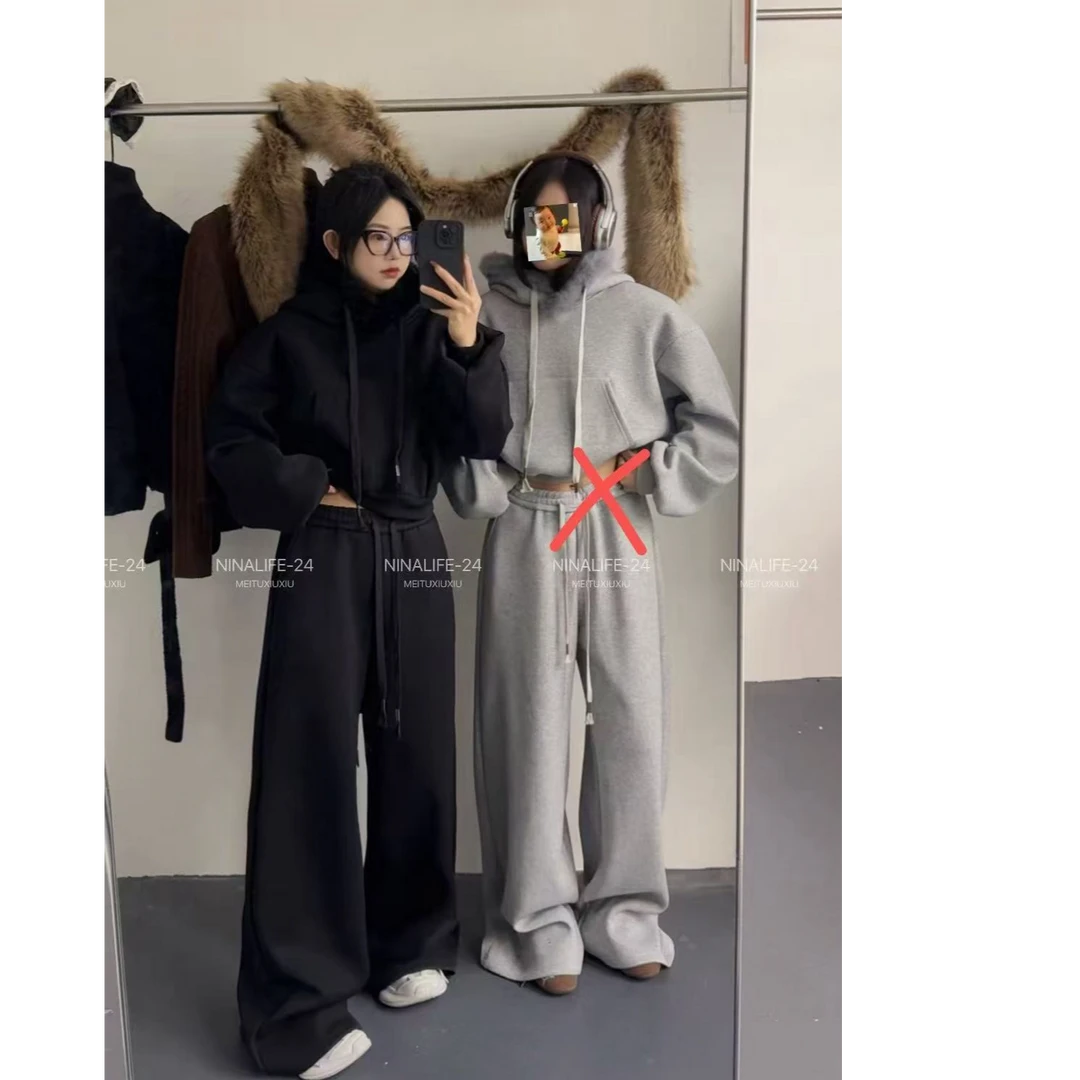 清 十三行 NINALIFE 黑色加绒套装 毛领