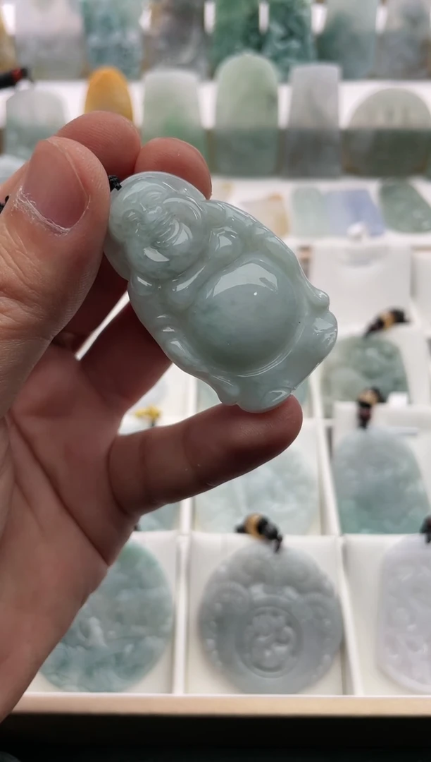 【闪购商品】翡翠颈饰未镶嵌..../2/11/ 102