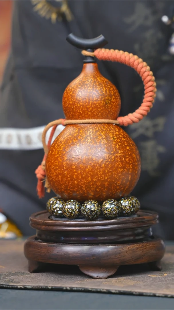 【闪购商品】YG127大漆酒葫芦不包手串及旋转底座