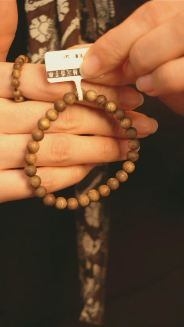 沉香手串06圆珠海南莺歌绿奇楠沉香单圈2g+