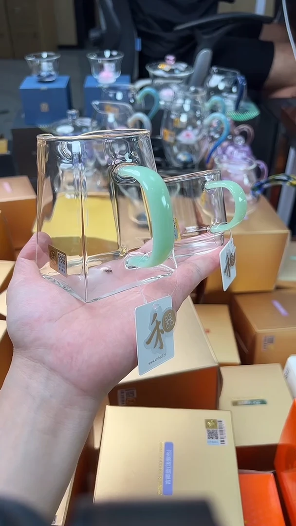 @@禾器晶彩瀚然浅玉色+逸杯浅玉色1只
