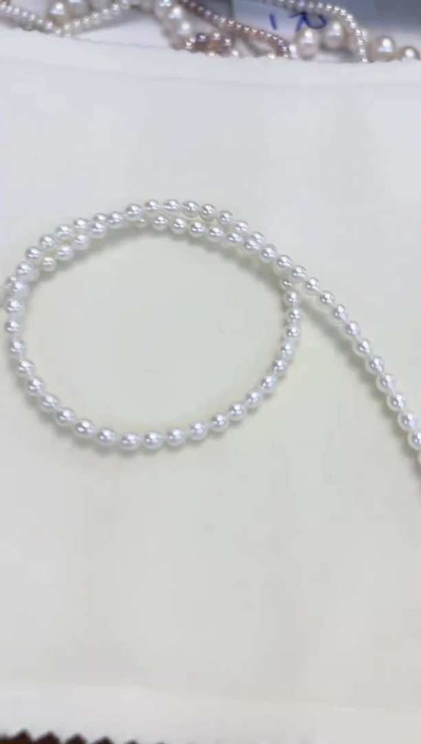 颈饰银S925镶嵌淡水珍珠4.5mm左右