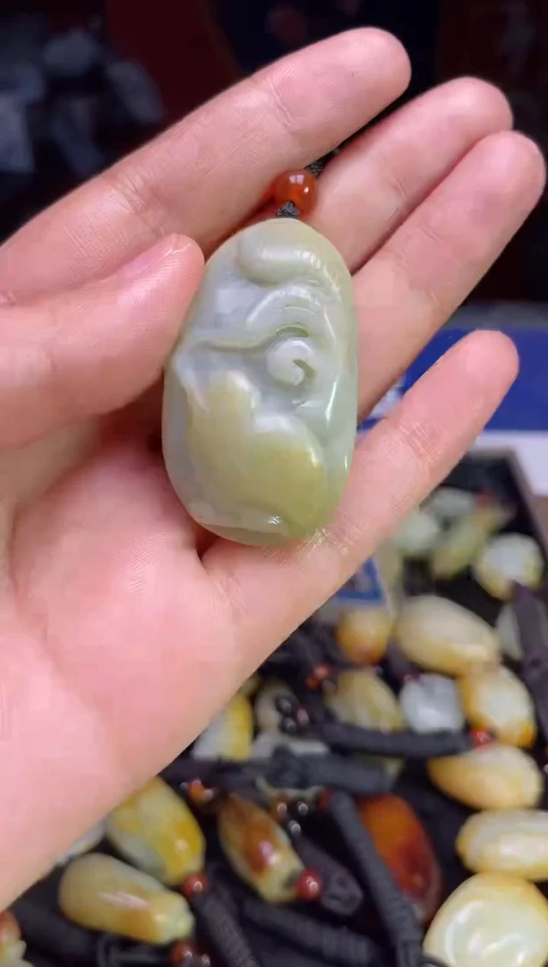 颈饰未镶嵌和田玉123