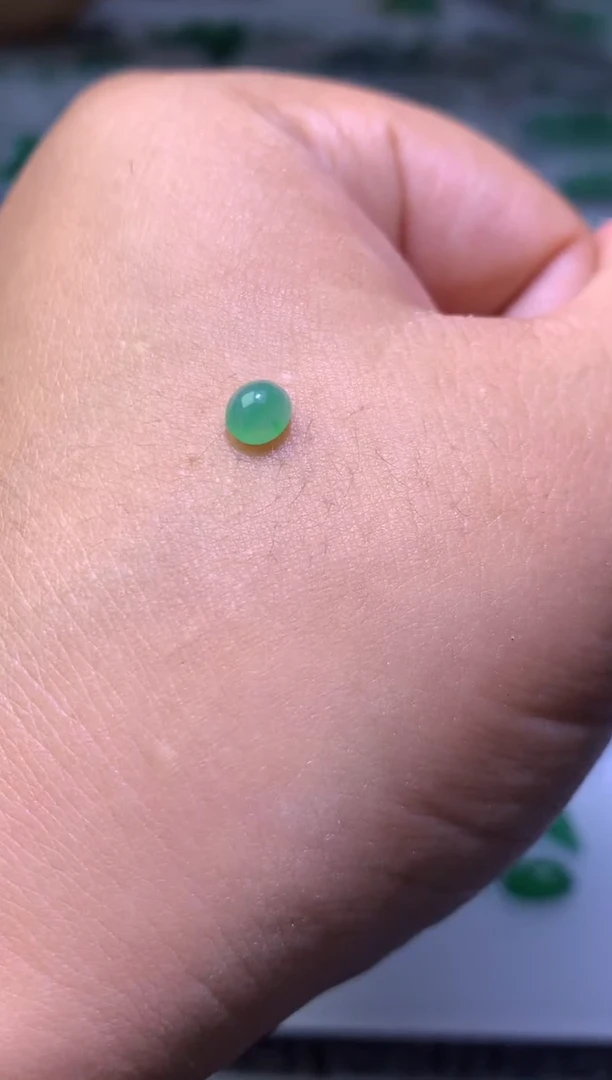 未镶嵌定制翡翠毛货