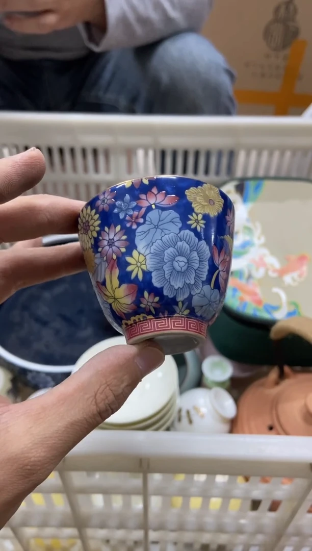 无运费险有瑕疵的摄影的产品有使用过的痕迹有点脏介意勿拍