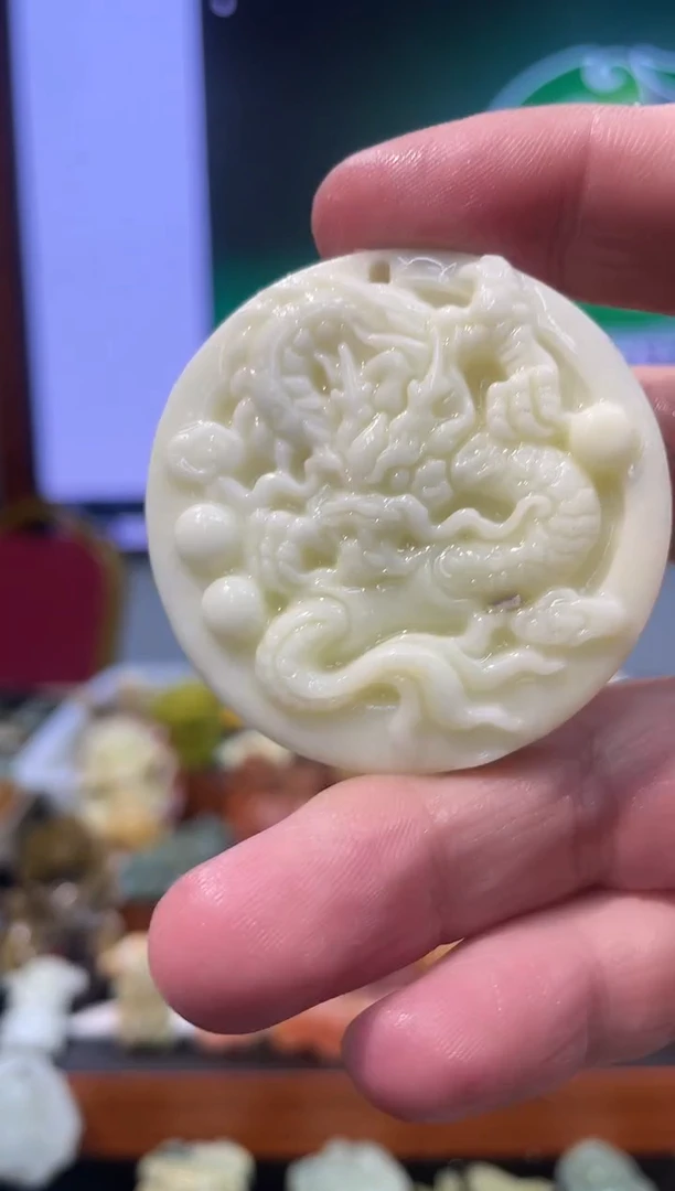 【闪购商品】岫玉吊坠未镶嵌多样性发货*拍一发一