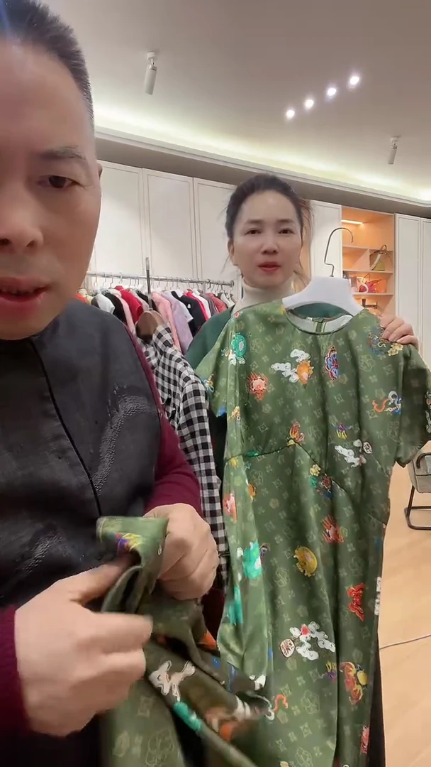 绿色蚕丝夏款连衣裙均码399