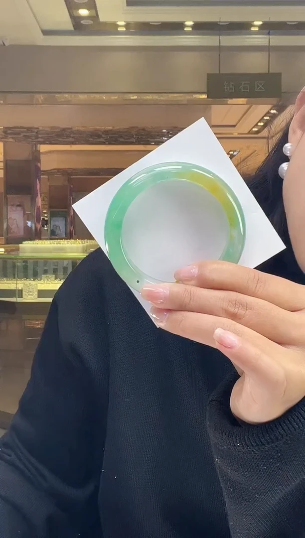 未镶嵌手镯石英质玉41